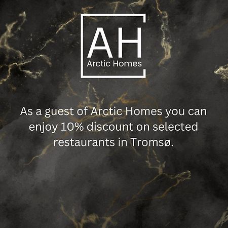 Arctic Homes - Historical Tromso House With View 외부 사진